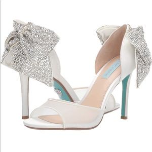 Blue by Betsey Johnson Women's Sb-Blaze Pump